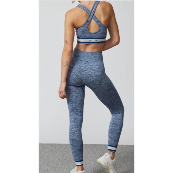 The Upside Marle Seamless Legging Midi Pants‎ L/US 10 - Picture 5 of 6